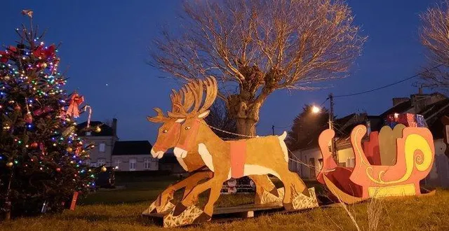 photo  le traîneau trône au bord du trottoir du champ de foire.  &copy;  le maine libre 