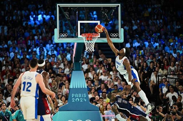 photo guerschon yabusele lors de la finale des jeux olympiques de paris 2024.  ©  photo : damien meyer / afp