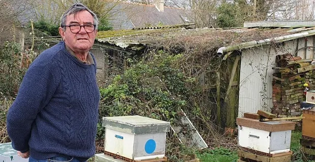 photo  christian allaert est apiculteur à exmes (commune de gouffern-en-auge) depuis cinquante ans.  &copy;  ouest-france 