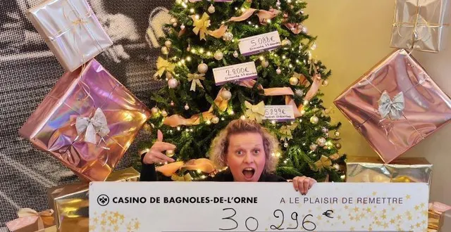 photo  une joueuse du casino de bagnoles-de-l’orne, dans l’orne, a remporté plus de 30 000 €, samedi 4 janvier 2025.  &copy;  christine leonard / casino de bagnoles-de-l’orne 
