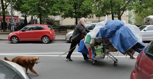 photo  jean-pierre, dans les rues de rennes.  &copy;  hugo murtas. 