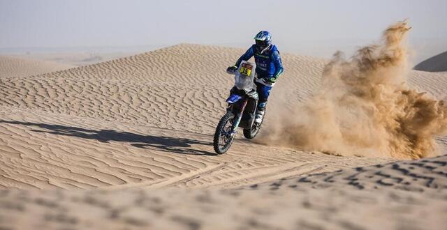 photo  lorenzo santolino a remporté la troisième épreuve du dakar 2025.  ©  photo : florent gooden/afp 