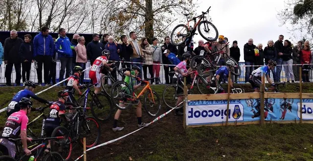 photo  le cyclo-cross de saint-germain-du-corbéis devait avoir lieu le dimanche 19 janvier, dans le parc de l’élan. ?  &copy;  photo : archives ouest-france 