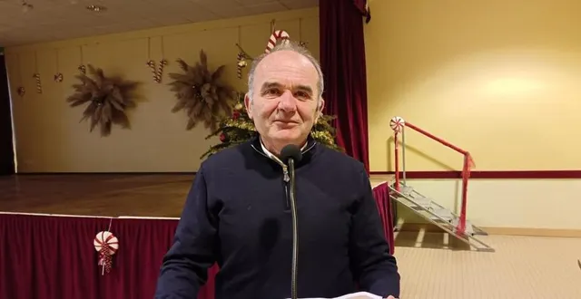 photo  jean-louis lemaître, maire d’auvers-le-hamon, lors des vœux du 4 janvier.  &copy;  ouest-france 