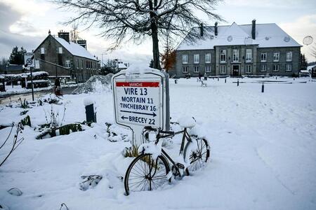 photo Une rue de Sourdeval (Manche), lors du passage de la tempête Caetano, le 22 novembre 2024. MARTIN ROCHE / ARCHIVES OUEST-FRANCE 