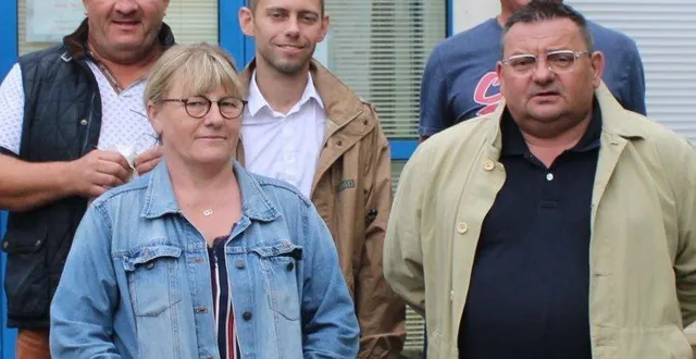 photo  de gauche à droite : michel jouanneau, fabienne milcent, aldric derré, stéphane dhommée et jean-yves milcent.  &copy;  ouest-france 