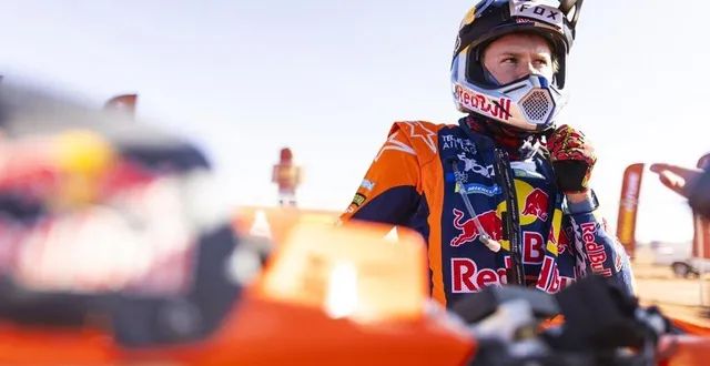 photo  le pilote australien daniel sanders domine le classement général moto du dakar 2025 depuis le grand départ, le 3 janvier dernier.  &copy;  julien delfosse / dppi via afp 