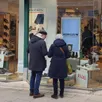 photo  les commerçants d’angers espèrent avoir davantage de clients, ce week-end, à l’occasion des soldes d’hiver 2025. 