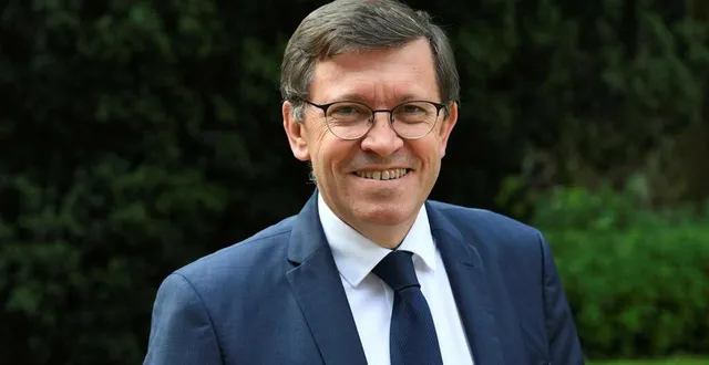 photo  philippe chalopin, président de baugeois-vallée, balaye les grands projets de la communauté de communes en 2025.  &copy;  archives co – laurent combet 