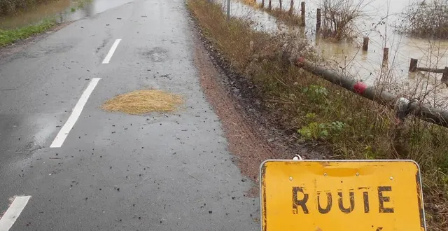 photo  plusieurs routes départementales sont interdites à la circulation pour cause d’inondations, ce vendredii 10 janvier en sarthe.  &copy;  ouest-france 