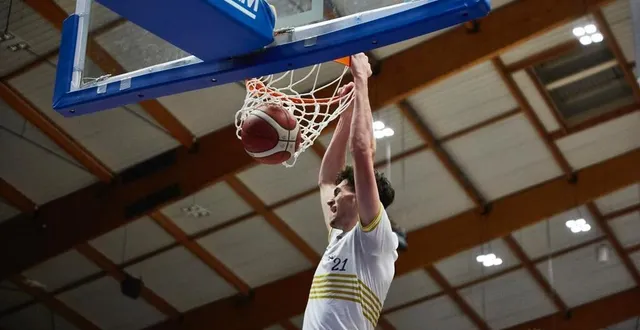 photo  adrien sclear au dunk.  &copy;  morgane le guen 