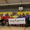 photo  le tournoi de futsal a attiré une centaine de spectateurs. 