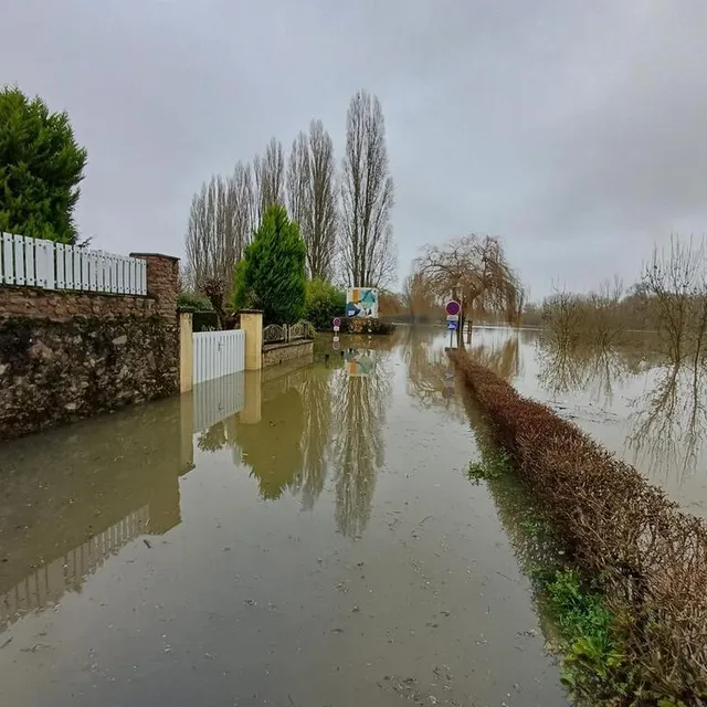 photo les inondations à villevêque, en maine-et-loire.  ©  ouest-france