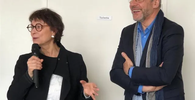 photo  la présidente de la communauté de communes du pays fléchois, nadine grelet certenais, et le maire de ligron (sarthe), philippe biaud.  &copy;  ouest-france 