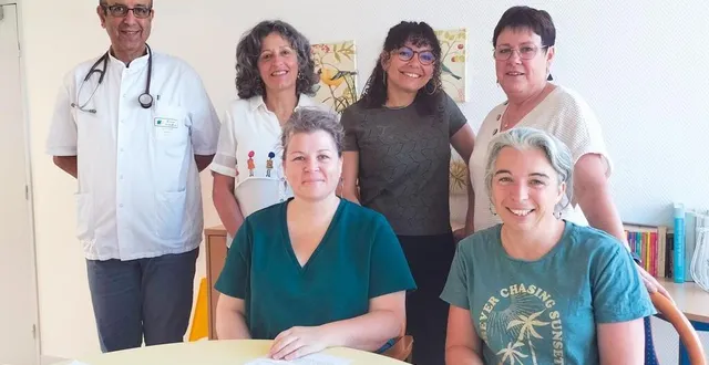 photo  l’équipe du crt au complet avec christine godart, au second plan, à droite.  &copy;  crt 