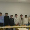 photo  les collégiens de la classe de défense entourés de leurs enseignants et des gendarmes à l’issue de la formation. 