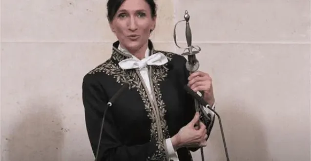 photo  catherine meurisse  &copy;  archives co 