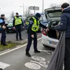 photo beaucouzé, mercredi 15 janvier 2025. les militaires étaient autorisés à ouvrir le coffre des véhicules lors de cette opération de contrôle.