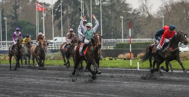 photo  lors du prix de cornulier 2024, c’est esperanza idole qui s’imposait. l’ornaise hirondelle du rib terminait 2e et la calvadosienne idéale du chêne 3e.  &copy;  bruno vandevelde - le trot 