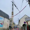 photo  la grue d’un chantier situé rue de la blanchisserie, au mans, a endommagé des lignes à basse tension. 