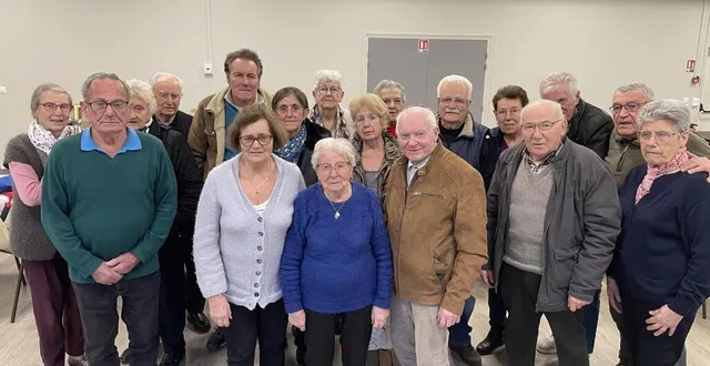 photo  une partie des adhérents de la fnaca d’argentan se sont réunis mercredi.  &copy;  ouest-france 