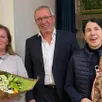 photo de gauche à droite : sylvie leroi, nouvelle secrétaire de mairie, guy cosme, maire et anita faure, secrétaire de mairie retraitée.