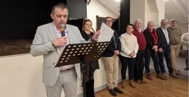 photo  mickaël allard, maire, lors de la cérémonie des vœux. 