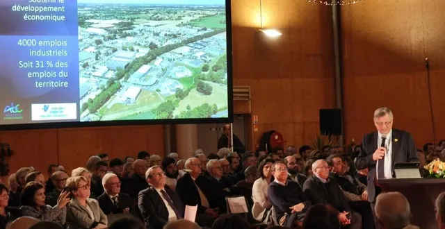 photo  lors de la cérémonie des vœux, au parc-expo, le président d’abc, gilles grimaud, a dit vouloir, entre autres : « mettre en valeur les atouts du territoire ».  &copy;  ouest-france 