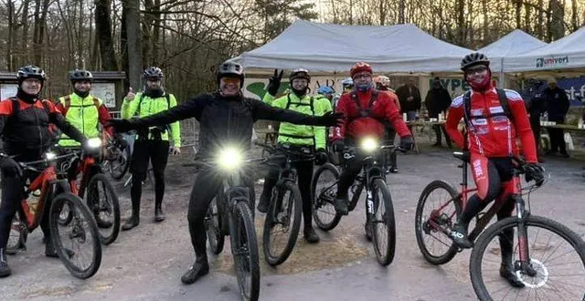 photo  la matinée d’efforts, froide et revigorante à souhait, a été appréciée par les participants.  &copy;  photo bercé sur 2 roues. ml 