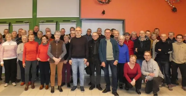 photo  les adhérents du club cyclo ont marché, renouvelé ou pris leur licence et dégusté une galette.  &copy;  le maine libre 