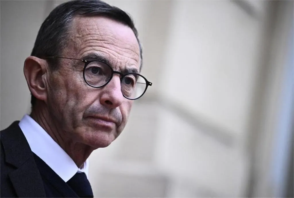 Aide médicale d’État « On y touchera », affirme Bruno Retailleau, ministre de
