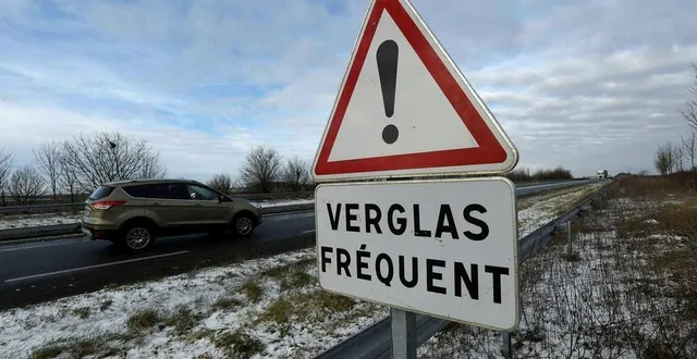 photo  attention au risque verglas en maine-et-loire et deux-sèvres, samedi soir 18 janvier et dimanche matin 19 janvier.  &copy;  archives co - marie delage 