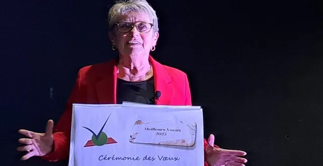 photo  martine couet présente les réflexions du conseil municipal pour la dernière année de mandat.  &copy;  ouest-france 