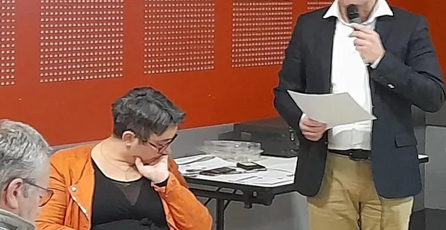 photo  mickaël blot, maire délégué, lors de la cérémonie des vœux.  &copy;  co 