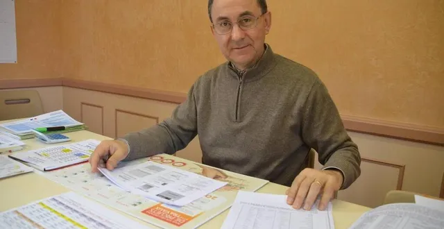 photo  claude davy, ici en 2016, est maire de notre-dame-du-pé depuis mars 2001. il raccrochera au printemps 2026 après avoir officié durant quatre mandats.  &copy;  archives ouest-france 