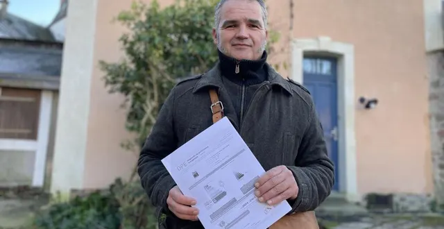 photo  avec son père et son frère, emmanuel viton a entamé les démarches pour réaliser des travaux de rénovation énergétique.  &copy;  photo : le maine libre 