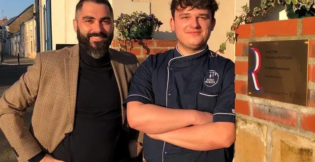 photo  greg jolbert (à gauche), propriétaire du restaurant ô garde manger, à bazouges-cré-sur-loir, à l’ouest de la flèche (sarthe), et son chef mathéo angelo. avec l’ensemble de l’équipe, ils viennent de décrocher le label maître restaurateur.  &copy;  ouest-france 