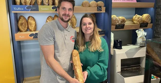photo  romain et ophélie seillier ont racheté la boulangerie de beaufay mais ne ferment pas celle de la chapelle-saint-rémy.  &copy;  le maine libre 