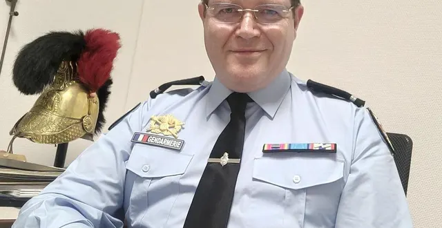 photo  l’adjudant-chef régis rouillier est un passionné du second empire.  &copy;  le maine libre 