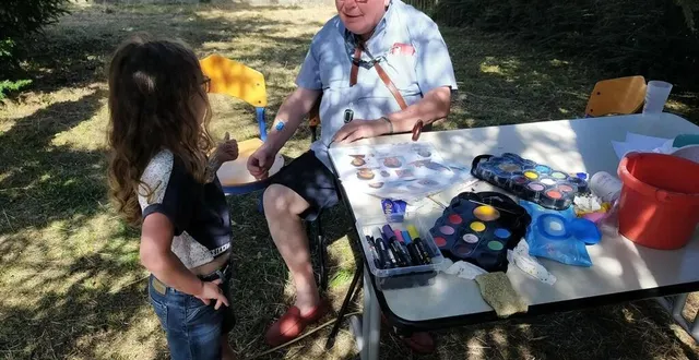 photo  jean-pierre rossard lors du festival d’été au centre social en 2022.  &copy;  archives le maine libre 