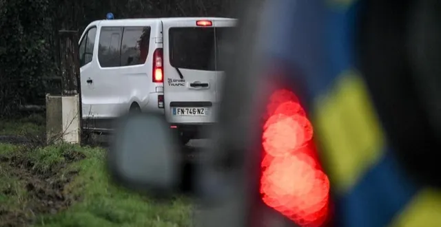 photo  durant trois jours, monique olivier a été transportée par la juge d’instruction et les enquêteurs vers de nombreux lieux de l’orne et du calvados, dans l’espoir de retrouver le corps de lydie logé. son avocat assure qu’elle n’a jamais autant parlé.  &copy;  martin roche, ouest-france 