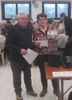 photo  la présidente irène vitour et patrick chevet, secrétaire.  &copy;  co 