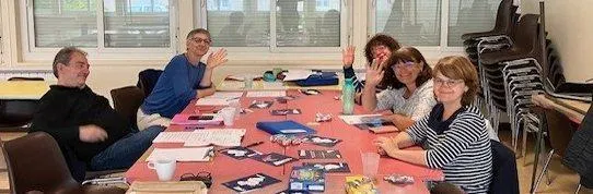 photo  le bureau de l’association openclown développe de nouvelles activités pour faire connaître les clowns et le chapiteau belmontais.  &copy;  ouest-france 