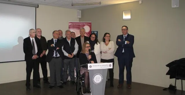 photo  un moment convivial où agents communautaires, responsables sportifs et associatifs étaient invités.  &copy;  le maine libre 