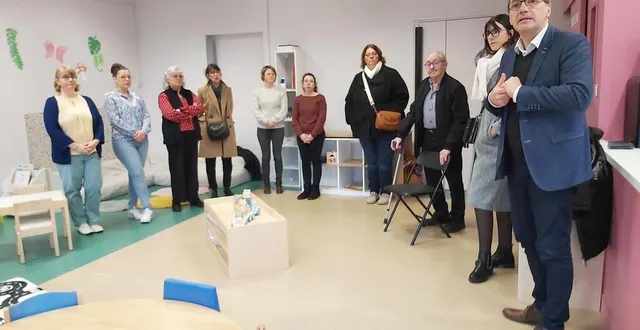 photo  les locaux de 87 m2 comportent un accueil, deux espaces dortoirs, un sanitaire avec table de change, une salle d’activités et un espace extérieur.   &copy;  le maine libre 