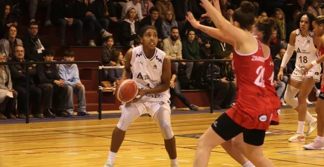 photo  ashunae durant et l’usbd alençon a retrouvé le succès, ce samedi 25 janvier, face à nice.  &copy;  photo : archives nathalie douley 