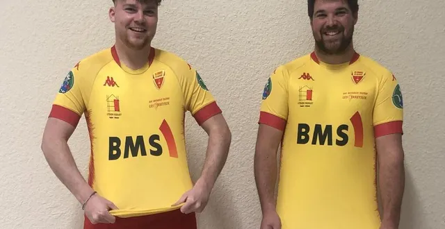 photo  voici le maillot de l’us combrée-noyant, élu plus beau maillot de l’anjou fc.  &copy;  photo co 