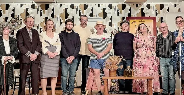 photo  les comédiens lors de l’une de leurs répétitions de la nouvelle pièce.  &copy;  ouest-france 