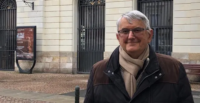 photo  maurice lemonnier préside la bibliothèque sonore de la flèche (sarthe), la seule du département, depuis 2001.  &copy;  ouest-france 