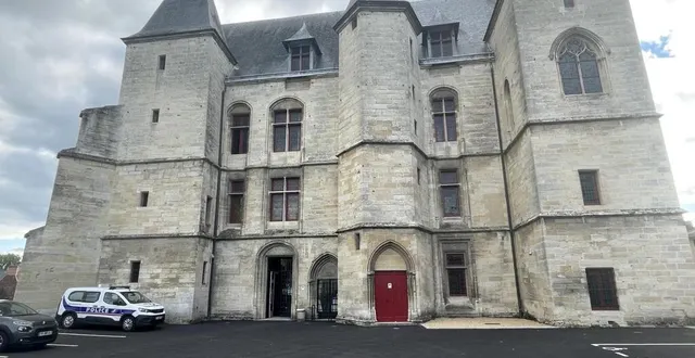 photo  le tribunal judiciaire d’argentan (orne).  &copy;  archives ouest-france 